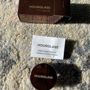 Hourglass Scattered Light Glitter